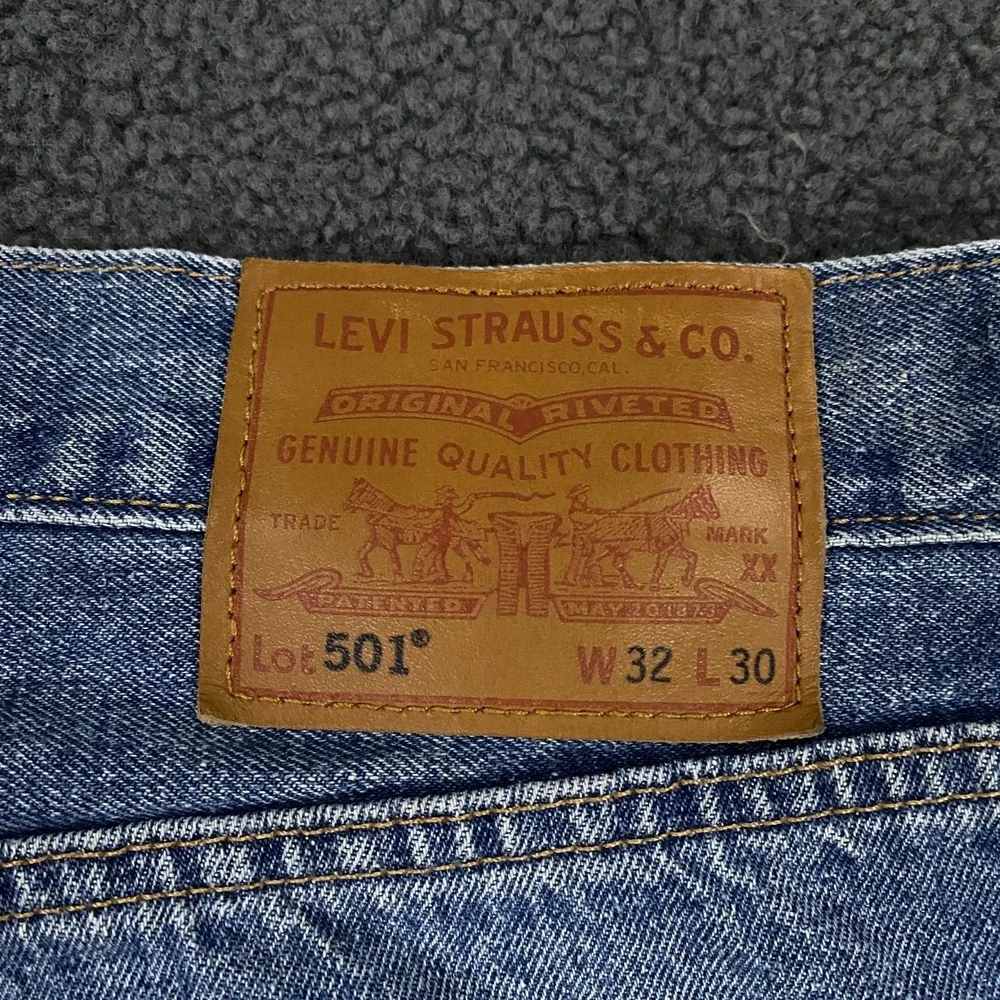 Levis 501 Original Selvedge Jeans 32x30 Blue Big E Premium Denim